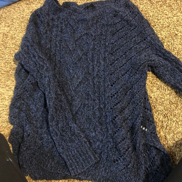 Sweater - Picture 2 of 3